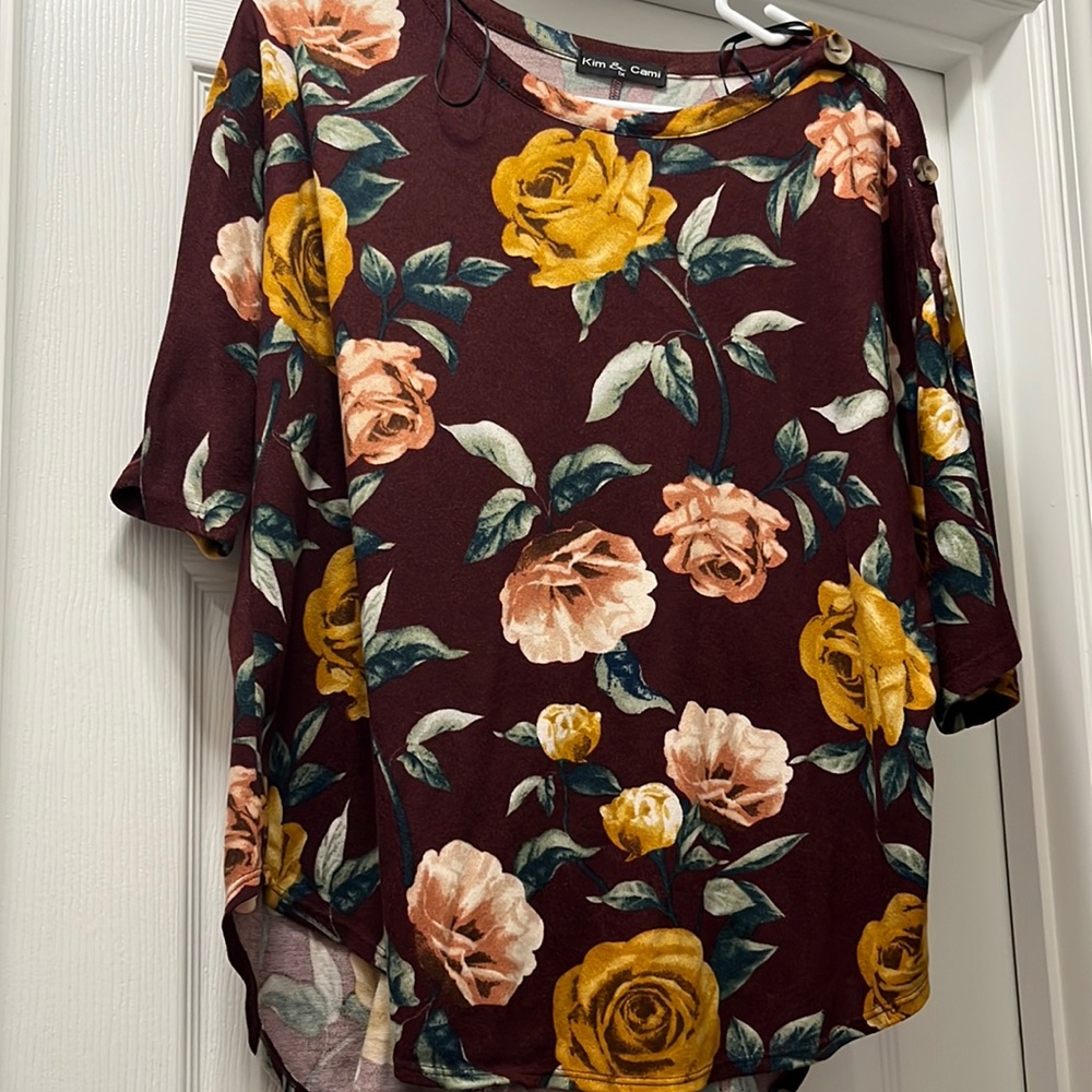 Burgundy floral woman’s top